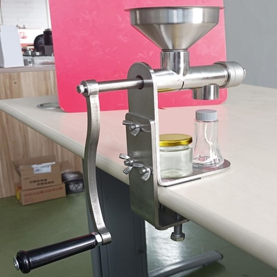 Efficient Hand-Operated Oil Making Machine for Restaurant - Best Price for Restaurant Use