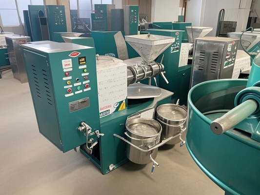 Automatic Cold Press Oil Extraction Machine Screw Press Oil Press for Coconut and Peanut Oil New Condition